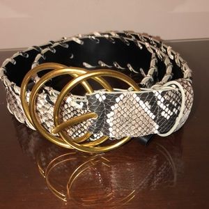 Cabi serpent belt size Md